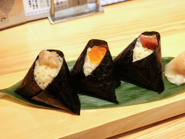 A photo of Musubi sushi