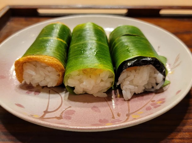 A photo of Sasamaki sushi