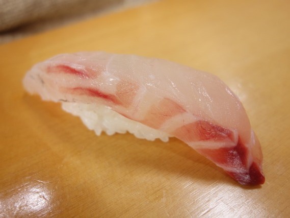 A photo of Japanese snapper (Aodai) nigiri