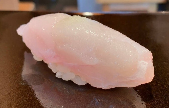 A photo of Armoured cusk (Yoroiitachiuo) nigiri sushi