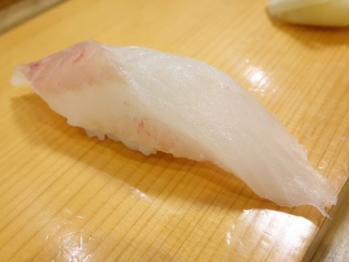 A photo of Western scorpionfish (Fusakasago) nigiri