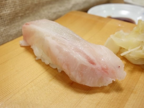 A photo of Orange-spotted grouper (Chairomaruhata) nigiri