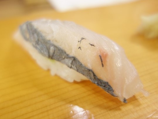 A photo of Island trevally (Nanyoukaiwari) nigiri