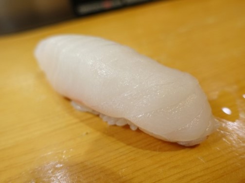 A photo of Skilfish (Aburabouzu) nigiri