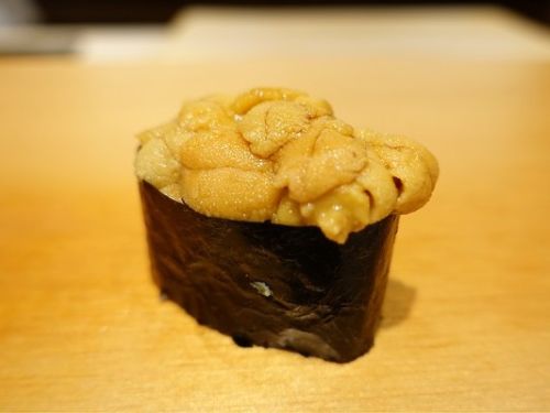 A photo of Northern sea urchin (Kitamurasaki uni)