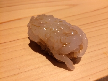 日本玻璃虾寿司的照片