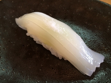 A photo of yari ika sushi