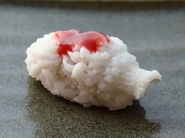 ハモの握り寿司の画像