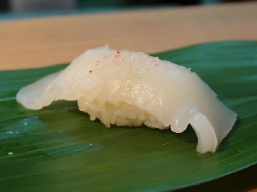 Calamaro romboide (Sode ika)