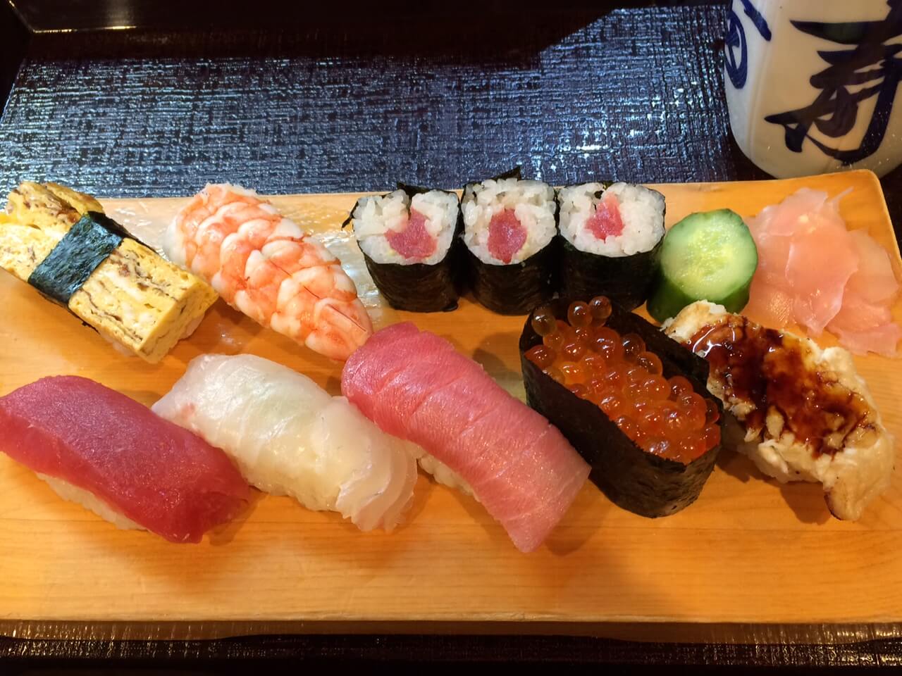 Drinking tea makes sushi taste better! | Sushiblog－Sushiuniversity