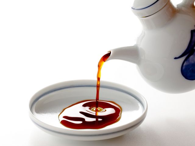A photo of soy sauce