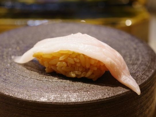 What is Sailfin poacher (Hakkaku) sushi? | Sushiblog－Sushiuniversity