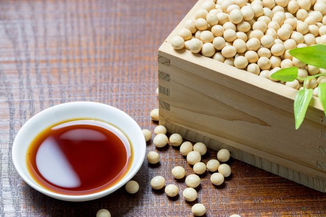 A photo of soy sauce