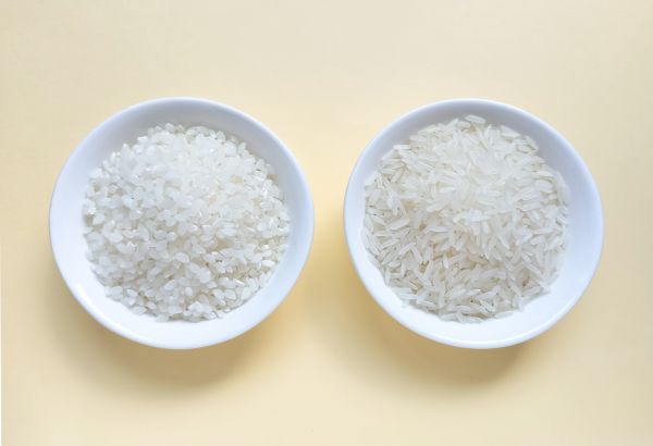 A photo of Short-grain vs Long-grain rice