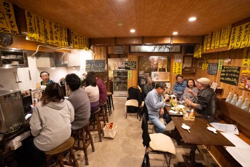 The atmosphere of an izakaya