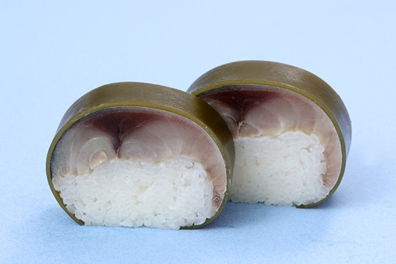 A photo of saba sushi