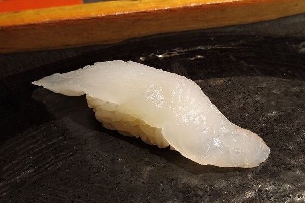 A photo of ohyo nigiri